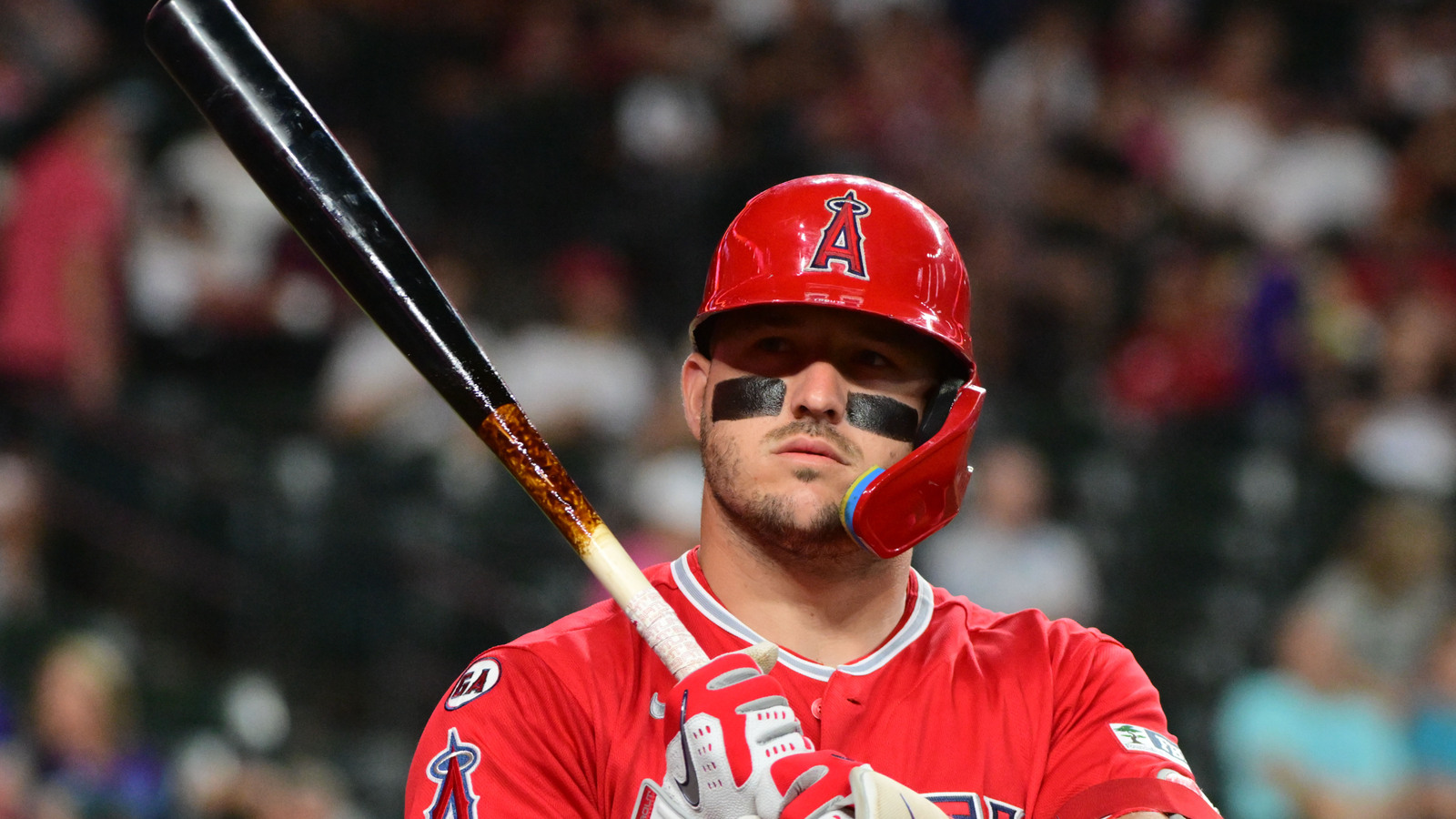 https://www.yardbarker.com/media/3/f/3f0b81f39c2b54348f8ba4325ab7f96aa930b57b/thumb_16x9/injury-issues-angels-mike-trout-as-he-ends-on-il.jpg