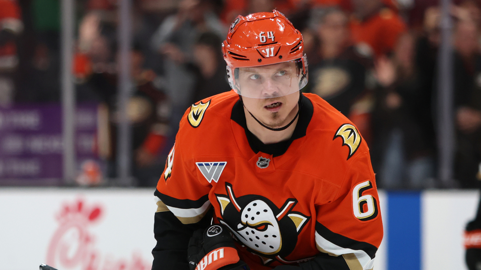 https://www.yardbarker.com/media/3/f/3f3028cd1cebe27233f2bae6c20f374bbbc20005/thumb_16x9/mikael-granlunds-overtime-goal-lifts-ducks-past.jpg?v=1