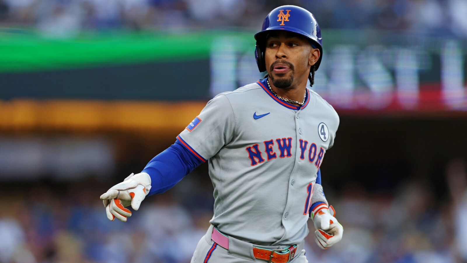 https://www.yardbarker.com/media/3/f/3f66931cbb8f437d603515b3e2a42b6e4497de8d/thumb_16x9/mets-star-dealing-fractured-toe.jpg?v=1