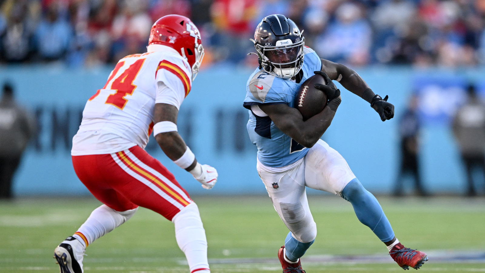Lions reportedly work out veteran safety amid growing injury concerns