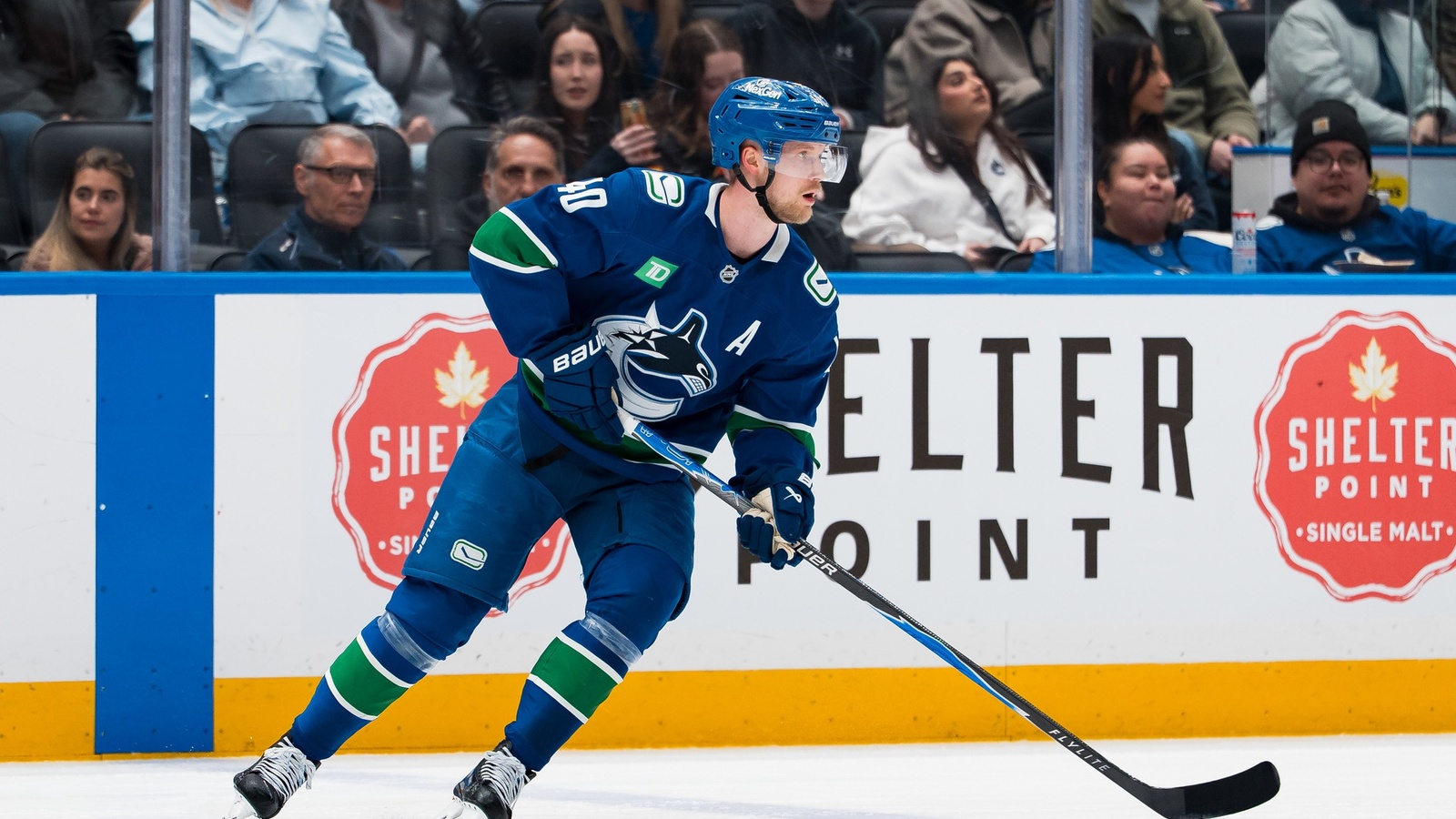 Could Elias Pettersson spend time back on the wing for the Canucks in 2026-27?