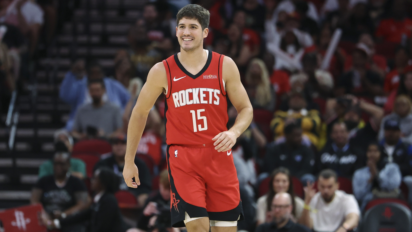 Rising High: Reed Sheppard’s Leap Ignites the Rockets’ Young Core ...