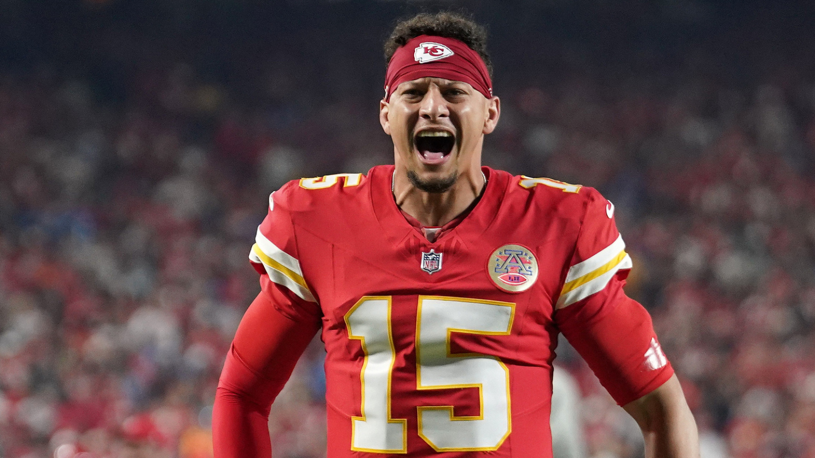 https://www.yardbarker.com/media/4/0/4021154ddc92f12480eab294f323c60db7570f2e/thumb_16x9/nfl-total-touchdown-pass-leaders-quiz.jpg?v=1
