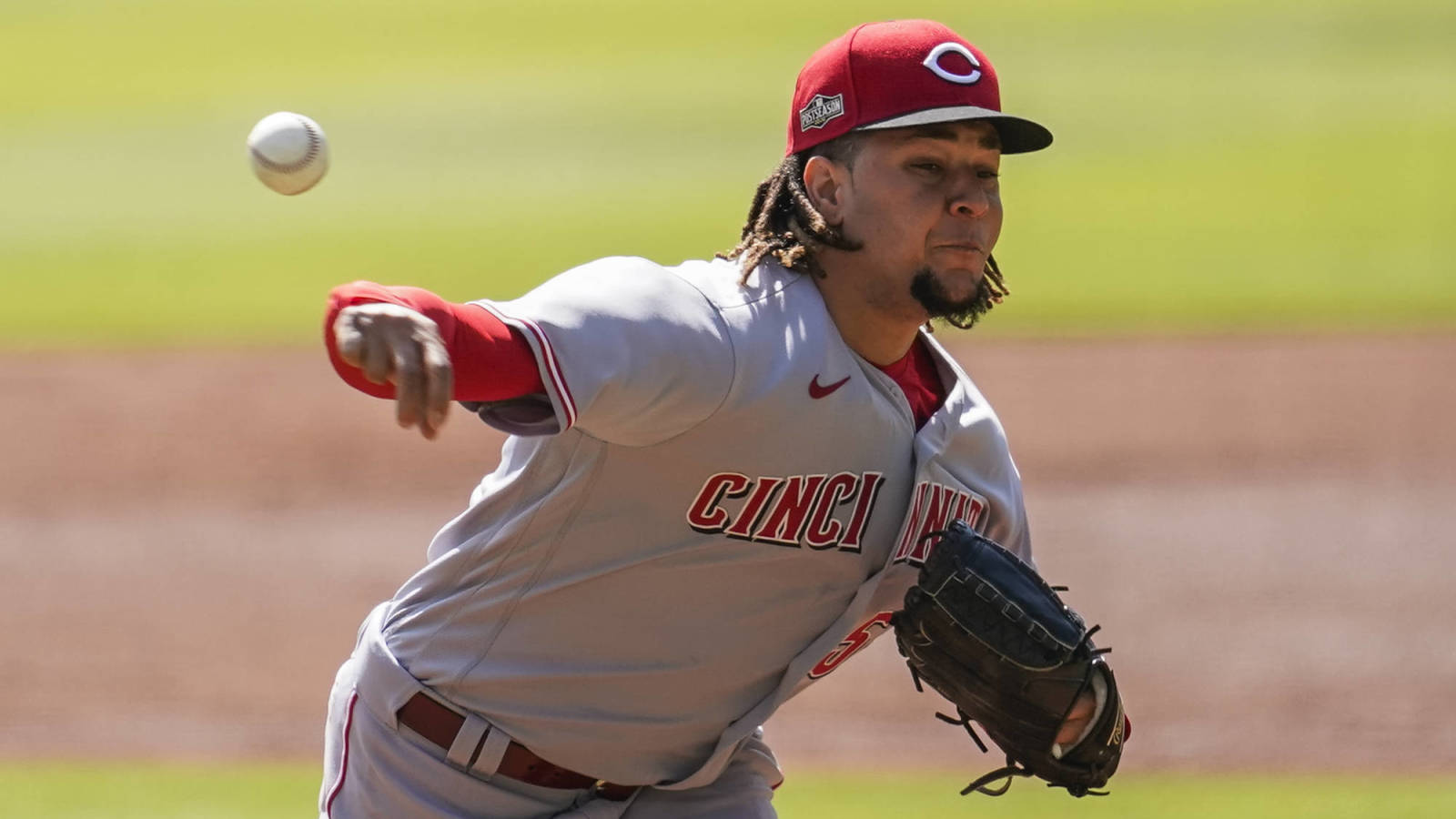 Report: Reds planning to hold on to Luis Castillo - Vimarsana News