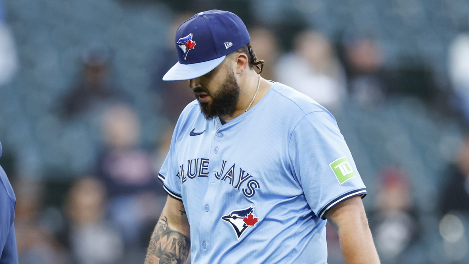 https://www.yardbarker.com/media/4/0/405e07904544bcc05629a4b206f3960e2f6718b7/thumb_16x9/blue-jays-finally-move-on-former-star.jpg?v=1