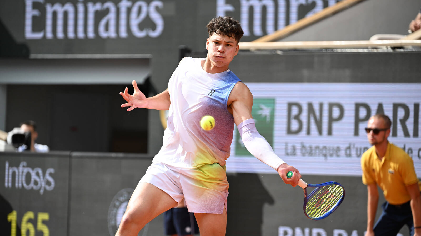 Daily Dose of Social Media: Ben Shelton's Heartwarming Gesture, Swiatek and Medvedev's Fun Padel Crossover