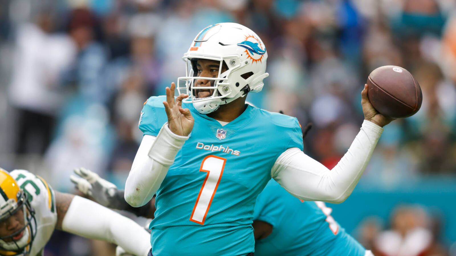 Parents of Dolphins' Tua Tagovailoa give update on his playing career ...