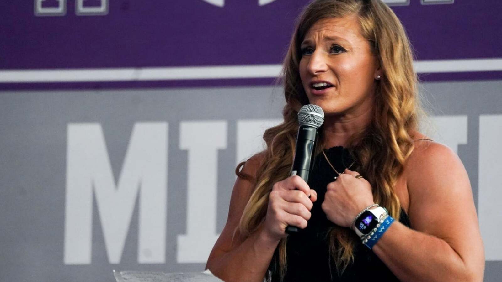 Reports: Kayla Harrison injured, out of UFC 324 co-main event