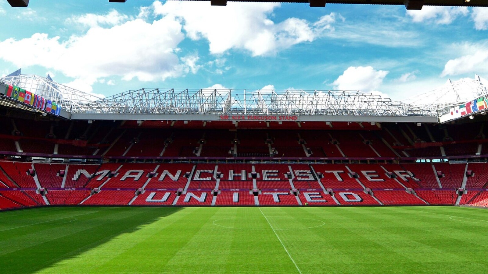 https://www.yardbarker.com/media/4/0/4097adb988a6d6aa587181c3a22871de19f04020/thumb_16x9/manchester-united-aims-deal-fresh-blow-newcastle.jpg?v=3