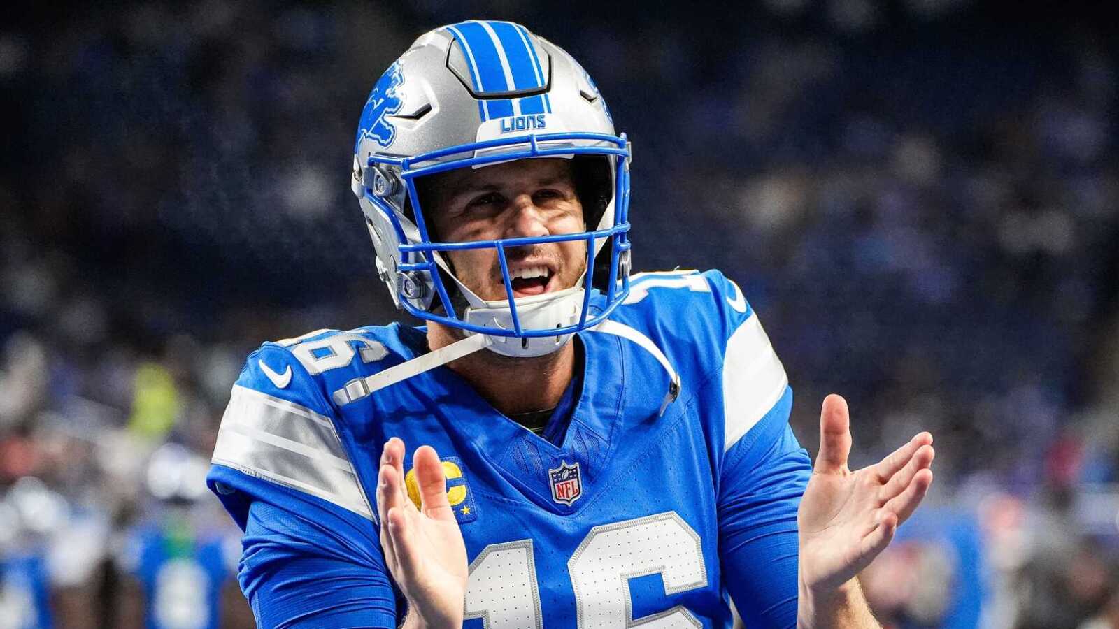 https://www.yardbarker.com/media/4/0/40a4f64f700bc76bea63c61538d7d62e7b3f6667/thumb_16x9/detroit-lions-quarterback-jared-goff-claps-during.jpg?v=1