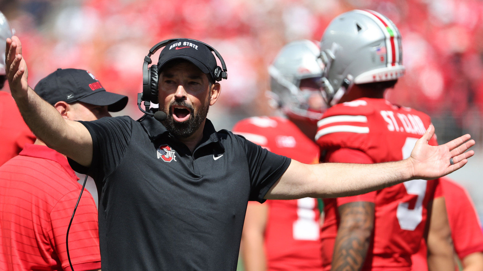 https://www.yardbarker.com/media/4/0/40bb6f6ebc5db5a663e6f30ef8b4d9211072e88a/thumb_16x9/ryan-day-praises-dc-matt-patricia-ohio-states.jpg?v=1