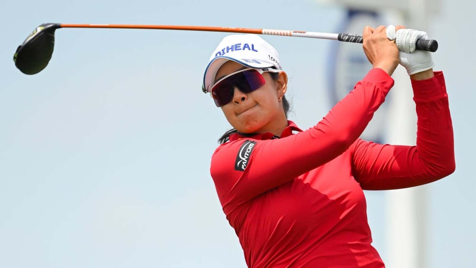 A Lim Kim holds 1-shot lead after first round of Lotte Championship ...