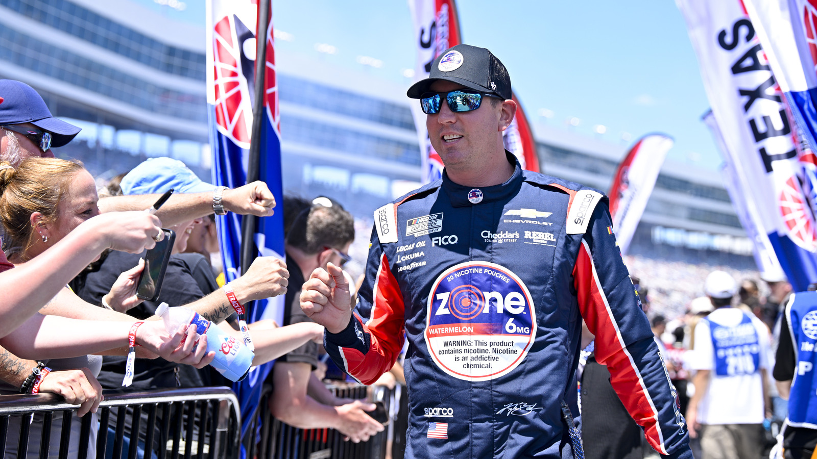 https://www.yardbarker.com/media/4/1/411cba9d9c32906206695ca89191297567e4c7de/thumb_16x9/nascar-must-cope-loss-kyle-busch-driver.jpg