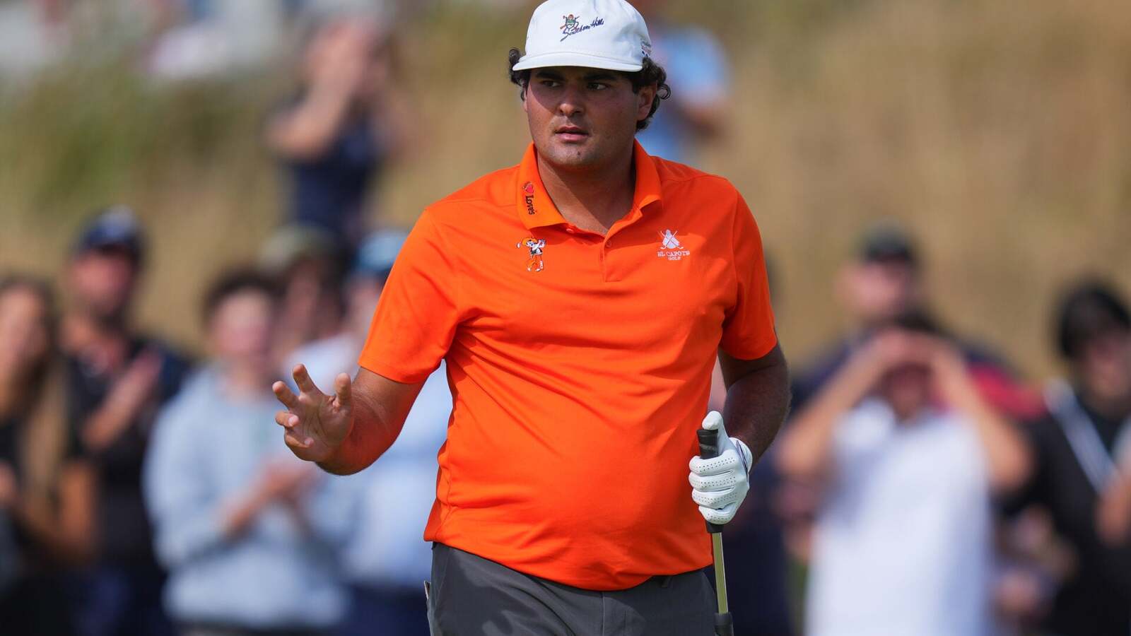 Eugenio Chacarra Leads Spanish Open but Considers Withdrawal Due to Injury
