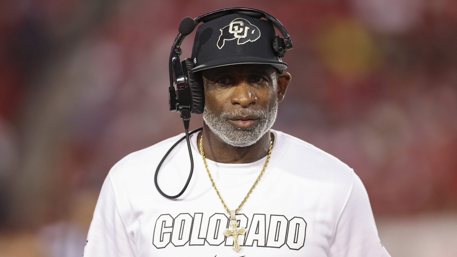 https://www.yardbarker.com/media/4/1/412e8a5afb9c237206e3df8cc749d338d5982f1b/thumb_16x9/sanders-looking-swinney-inspiration-turn-colorado.jpg?v=1