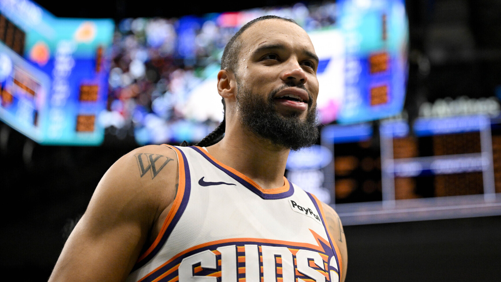 https://www.yardbarker.com/media/4/1/41432a1fce629360b017c88fbb47db23150c0634/thumb_16x9/nov-12-2025-dallas-texas-usa-phoenix-suns-forward.jpg?v=1