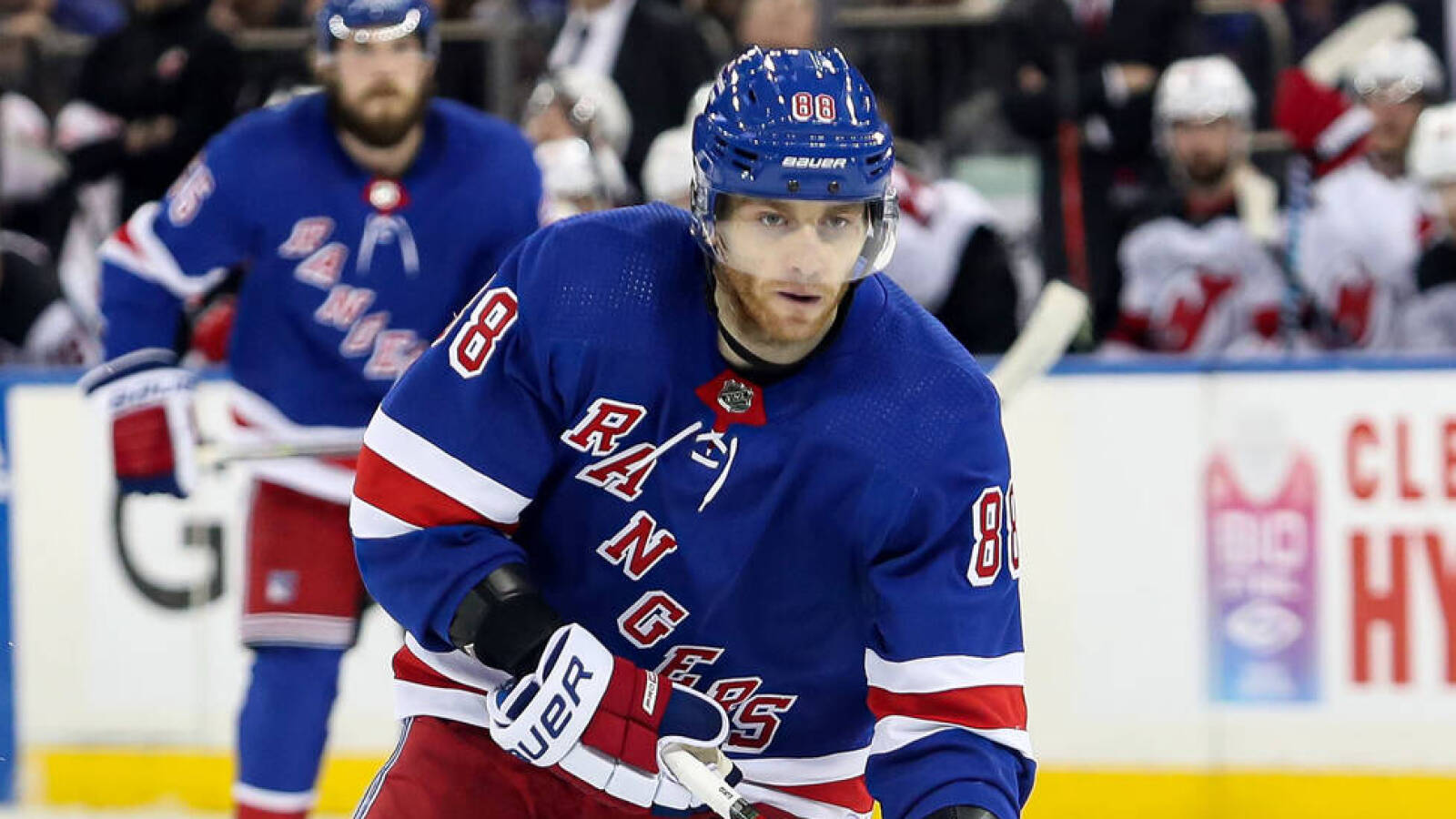 NHL star has rare hip surgery that will sideline him several months - Vimarsana News