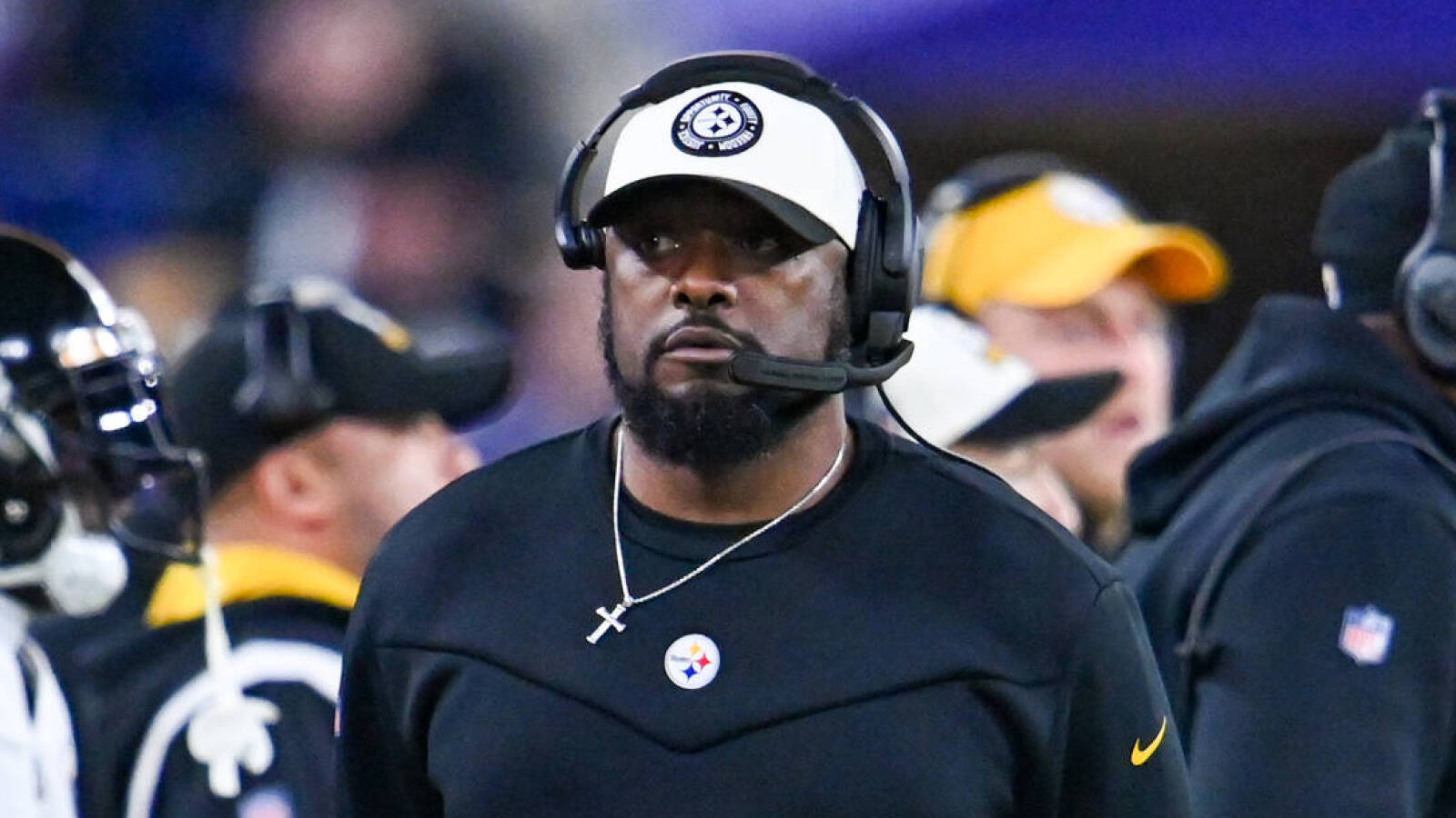 Steelers president breaks silence on Mike Tomlin's future Yardbarker