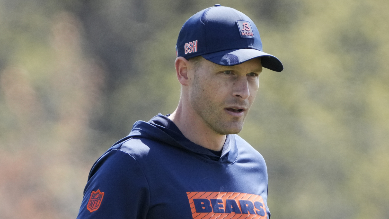 https://www.yardbarker.com/media/4/1/41840ebba5c53e9e32d9fc0b533f56fd4c146945/thumb_16x9/bears-hc-ben-johnson-reveals-spot-grabs.jpg?v=1