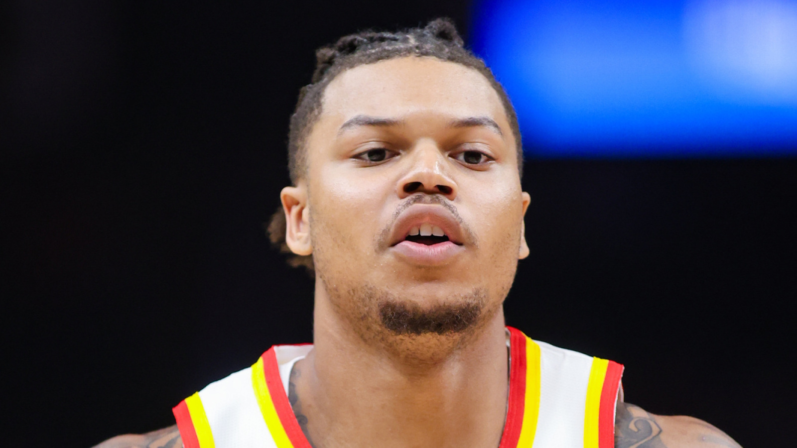 Hawks waive two players