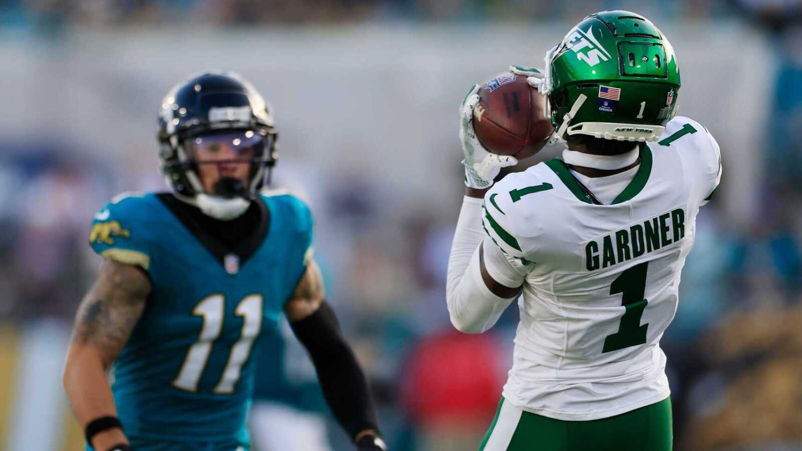 https://www.yardbarker.com/media/4/1/41af50fd16f5338135cd31d2e347aa62e3804474/thumb_16x9/nfl-ap-defensive-rookies-year-quiz.jpg?v=1