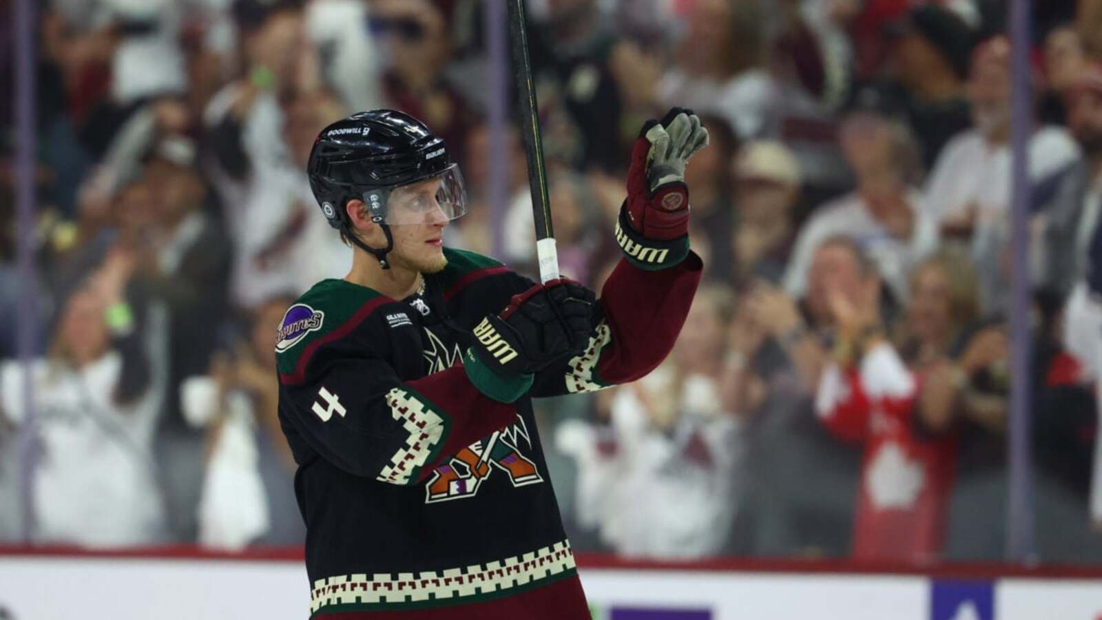 Juuso Välimäki Returns to NHL With the Hurricanes After 632-Day Absence