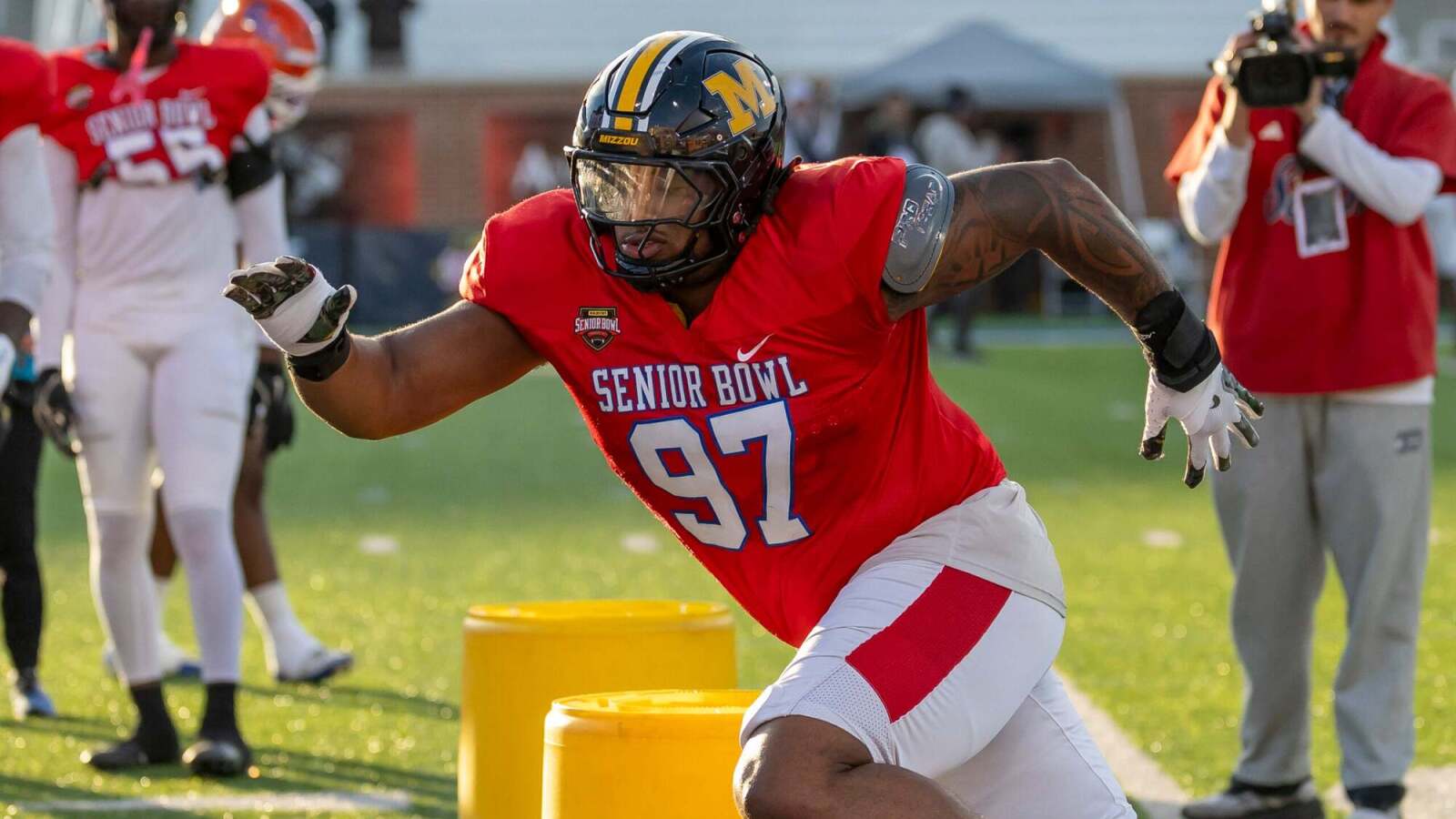 Grading the trade: Packers make aggressive move to add exactly what defense needs as clear identity continues to take shape