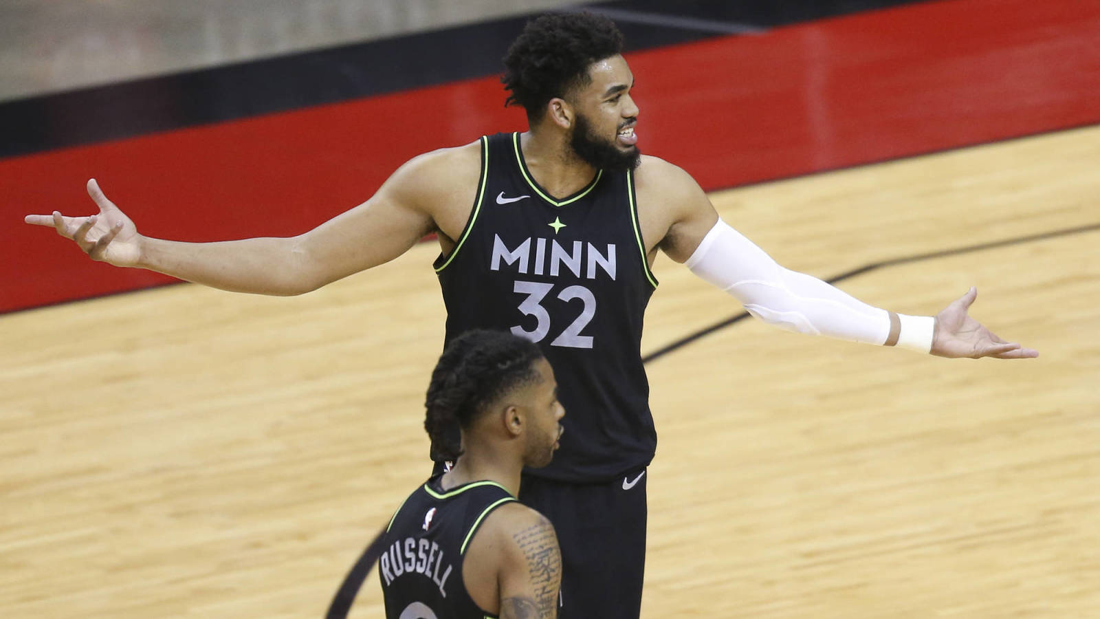Trade talk speculation circulating about T-wolves' Towns? - Vimarsana News