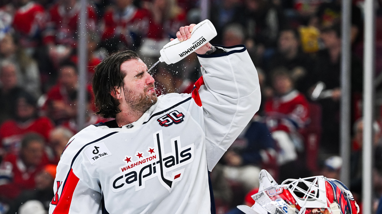 Opinion: Logan Thompson Continues to Shine for the Capitals