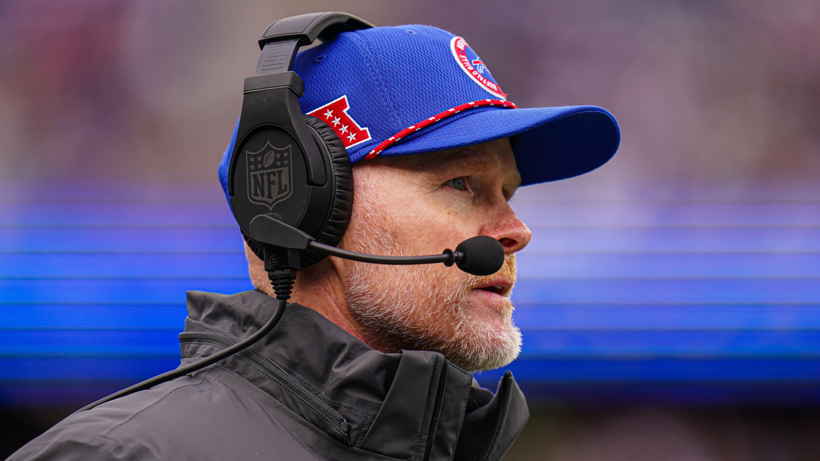 https://www.yardbarker.com/media/4/2/421d929cd0e13c64081d427a3de1db4d9d008a2d/thumb_16x9/bills-hc-reacts-rb-james-cook-playing-preseason.jpg?v=1