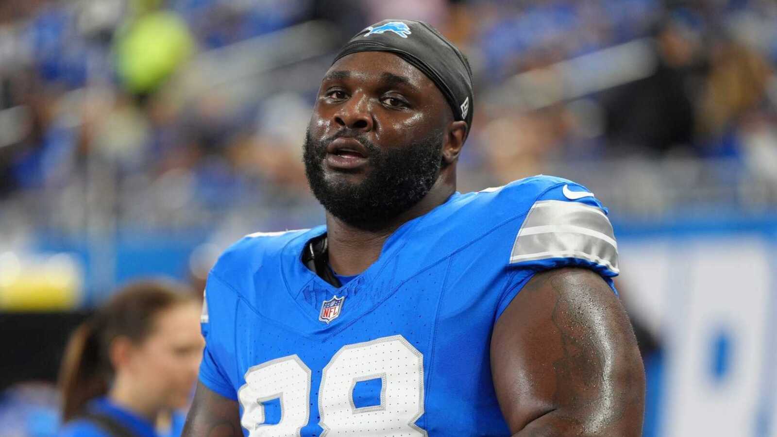 https://www.yardbarker.com/media/4/2/422d70cfccca10d09846bb1ce6449aa51aea5203/thumb_16x9/giants-sign-veteran-dt-fill-dexter-lawrence-ii.jpg?v=1