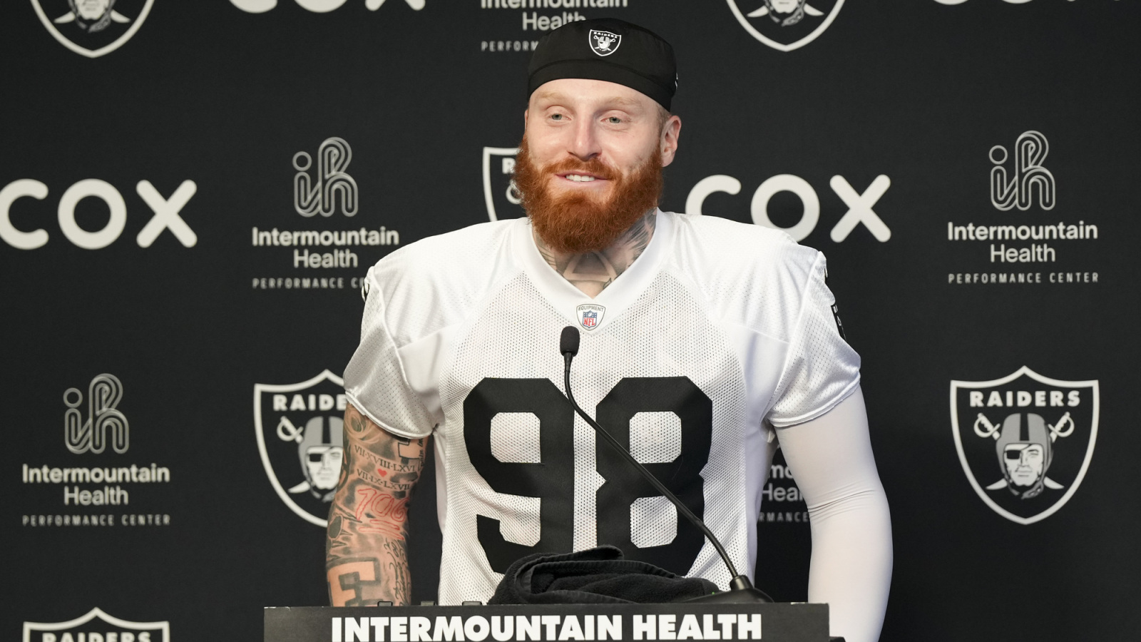https://www.yardbarker.com/media/4/2/42666d257b9dfb3d58156ba967f080b5dc87a1fa/thumb_16x9/maxx-crosby-bears-still-possible-nfl-insider-hints.jpg?v=1