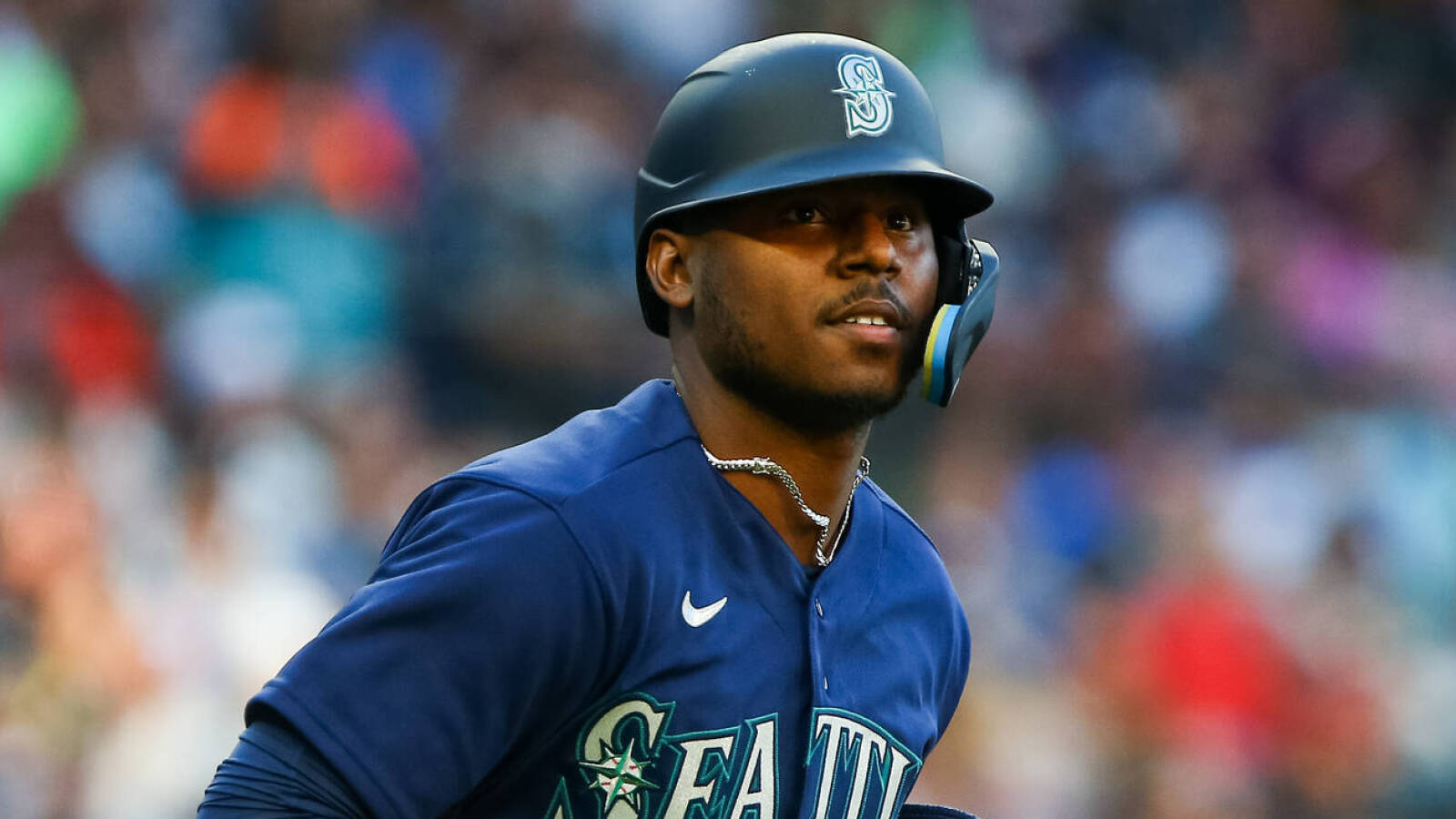Mariners, Diamondbacks swap Kyle Lewis, Cooper Hummel Yardbarker