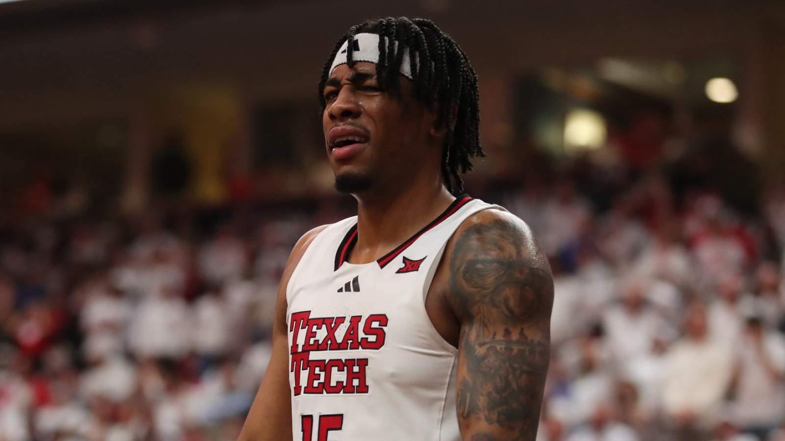 Texas Tech dealt probable fatal blow to national title hopes with JT Toppin injury