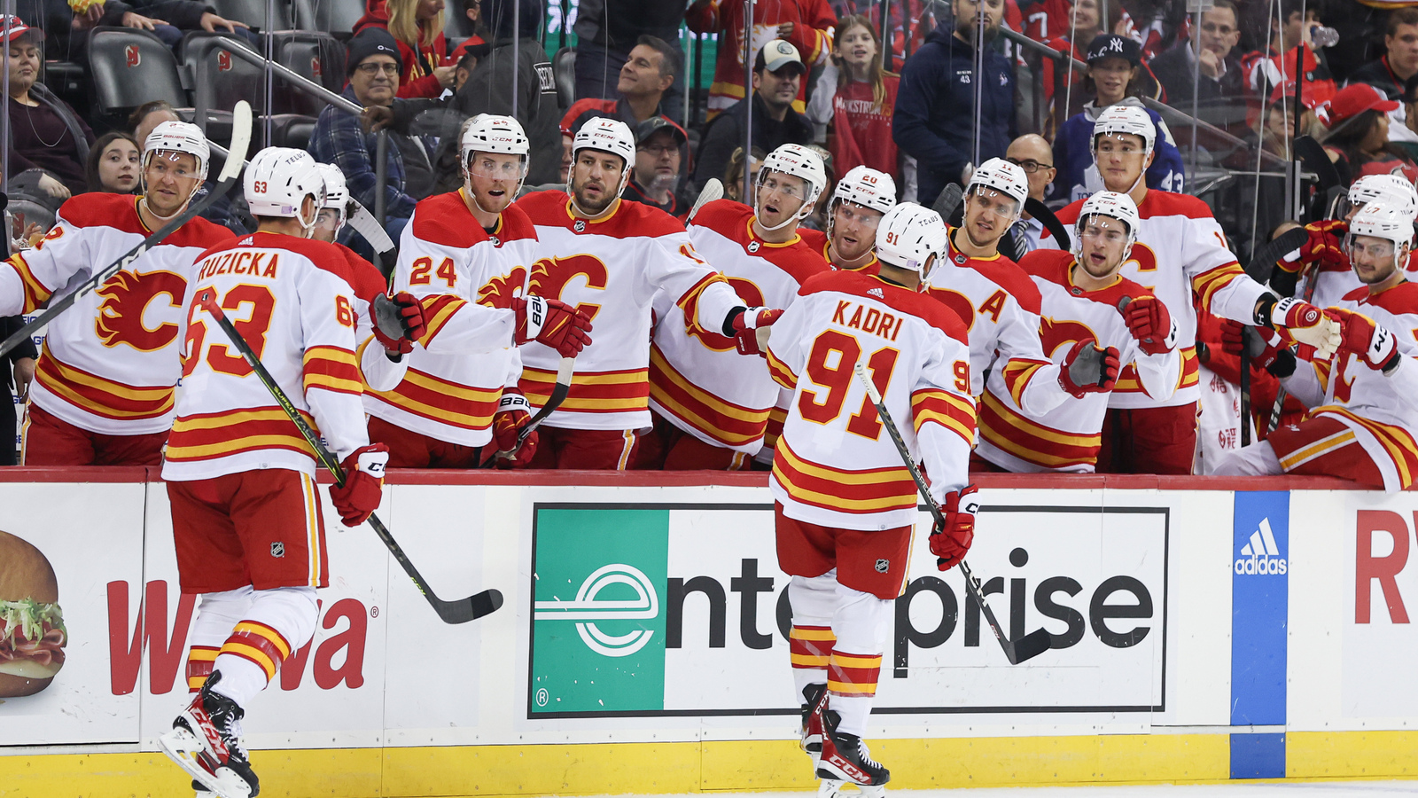 What is the source of the Calgary Flames' struggles? - Vimarsana News