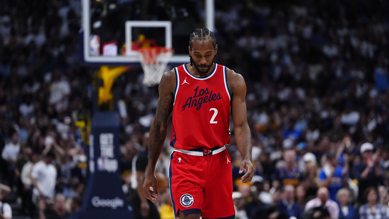 https://www.yardbarker.com/media/4/3/4308b053ba1ce72f9c4fff84013b8387b8ed092f/thumb_16x9/clippers-release-strong-statement-on-leonard.jpg