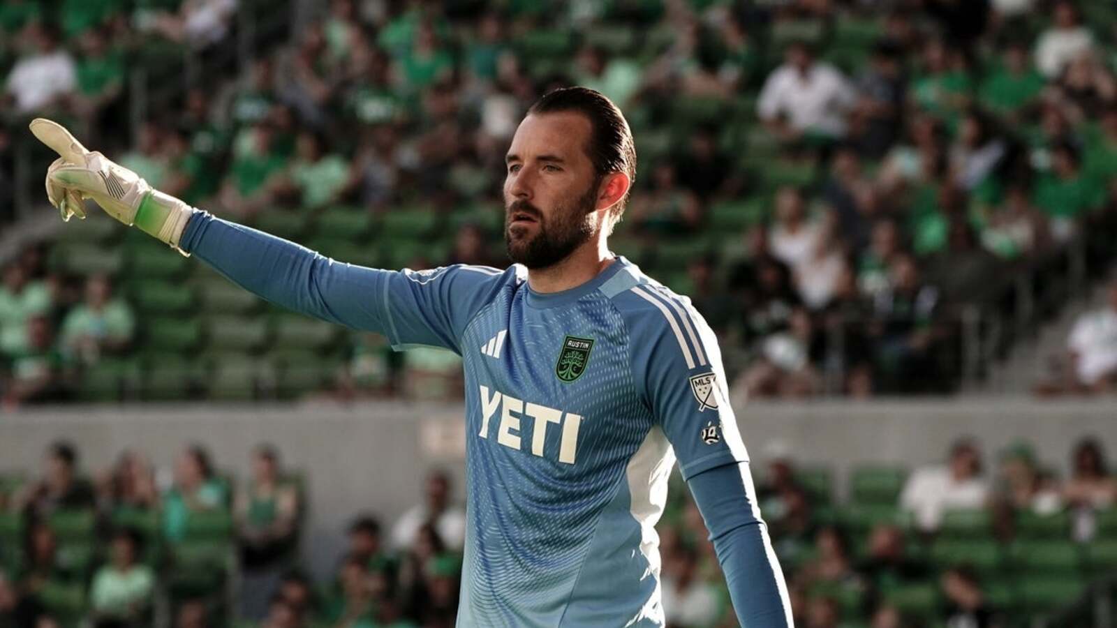 Austin FC G Brad Stuver signs 2-year extension | Yardbarker
