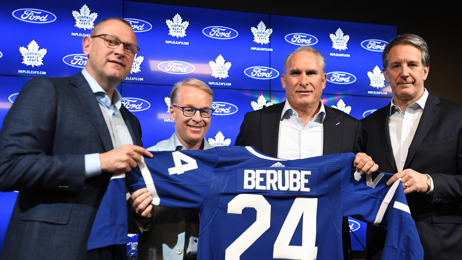 https://www.yardbarker.com/media/4/3/43489bdd0ed9f87e3686e6ea74a14e413bbc4445/thumb_16x9/maple-leafs-expected-significant-changes-offseason.jpg?v=1