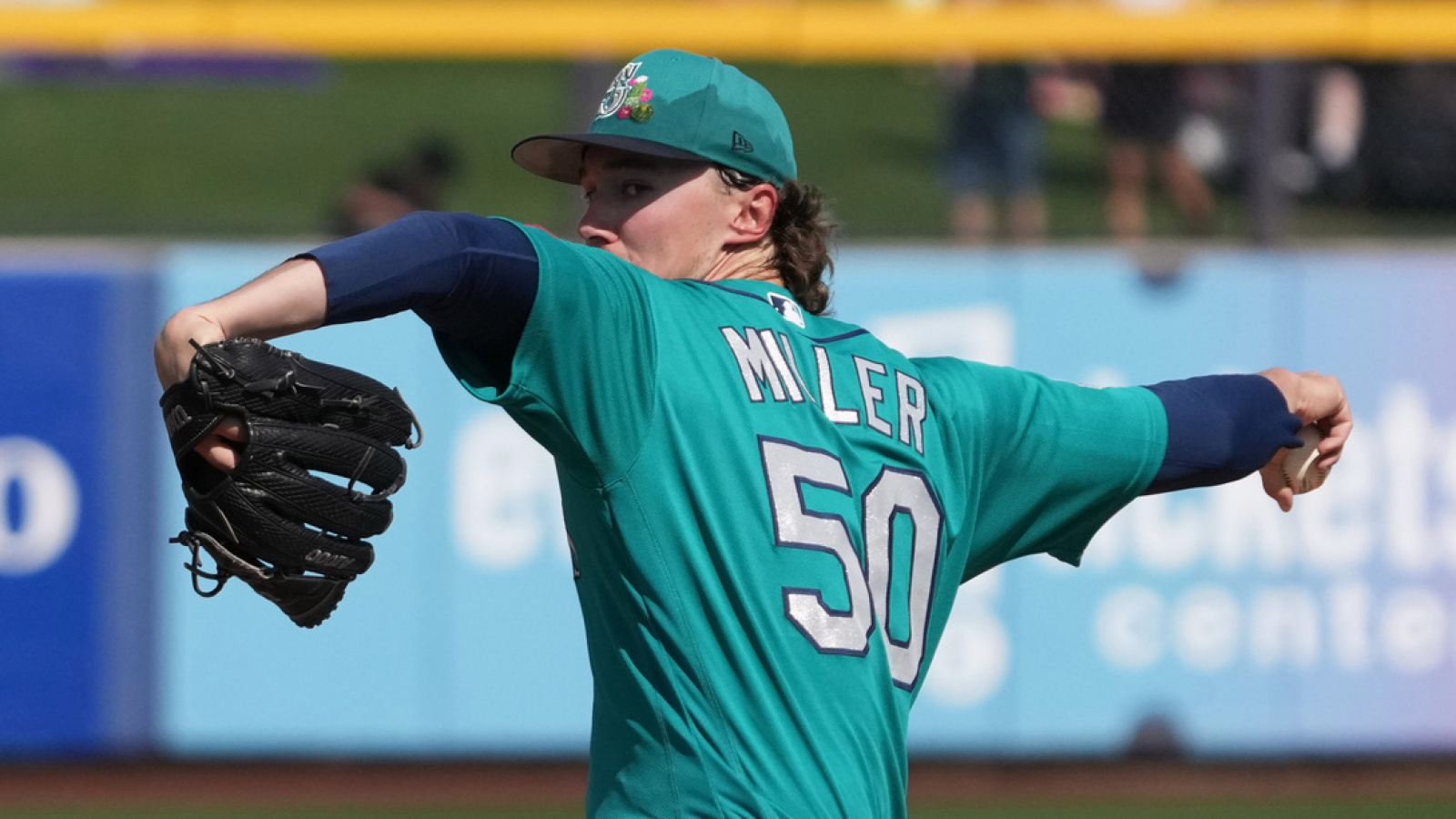 https://www.yardbarker.com/media/4/3/4366bf7f7e2f0bed3811a8bd75939931cdc0b348/thumb_16x9/mariners-positive-injury-update-on-starter-bryce.jpg?v=1