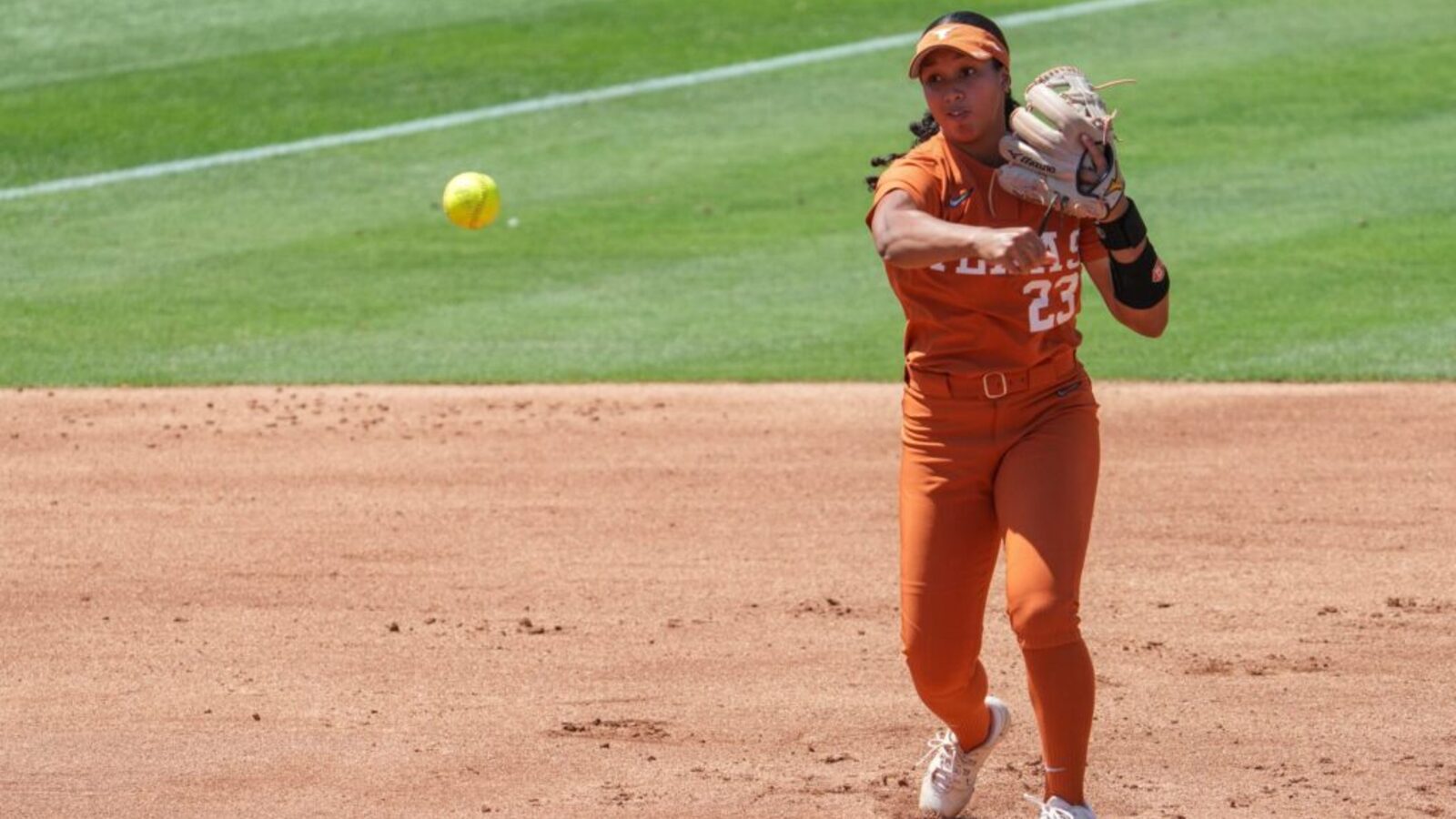 How to watch Texas vs Stanford NCAA Softball game today free live