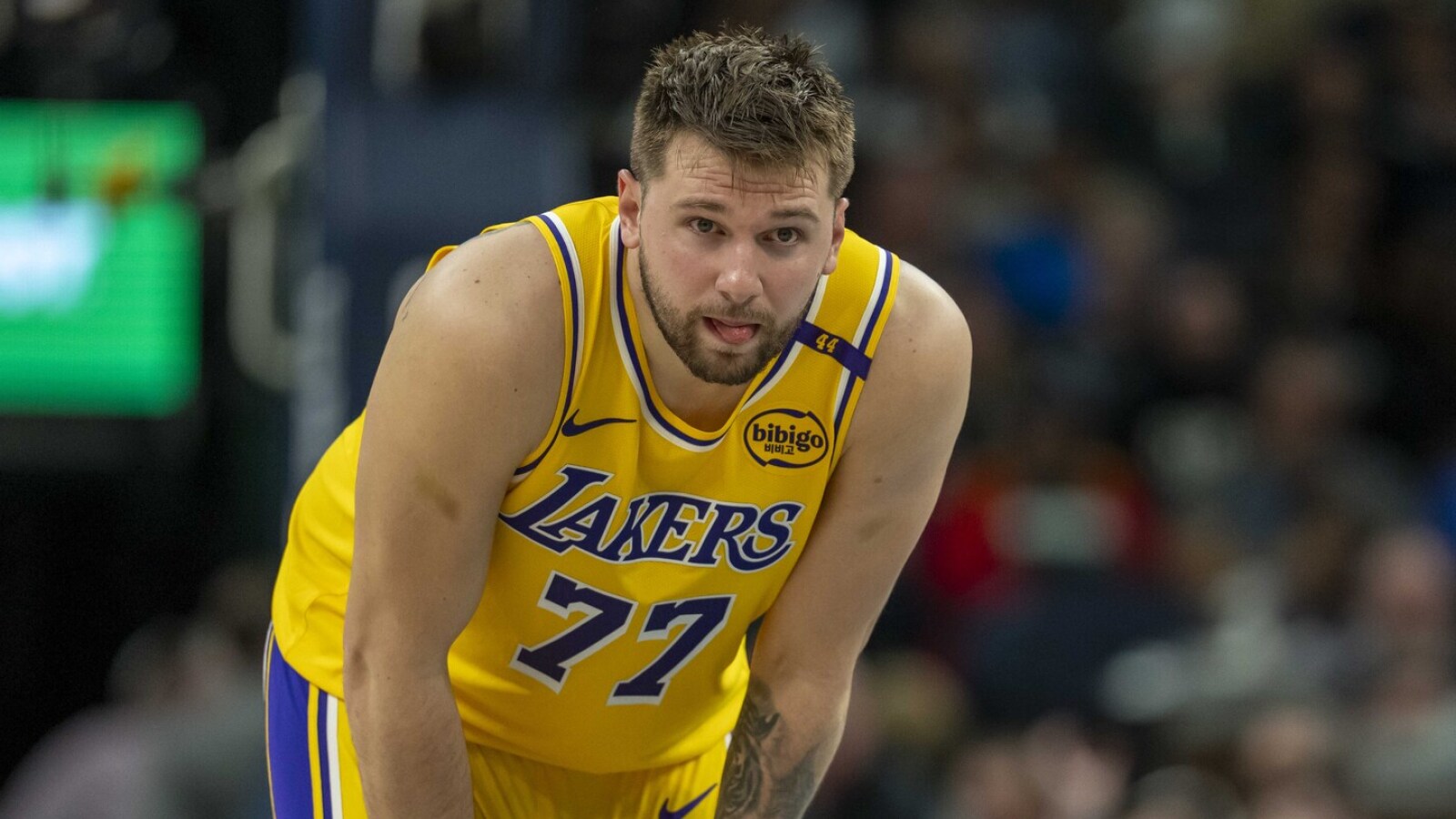 https://www.yardbarker.com/media/4/3/439e528535cfaf49b0ae66147215e19f35b709d8/thumb_16x9/lakers-luka-doncic-signs-three-year-max-extension.jpg?v=1