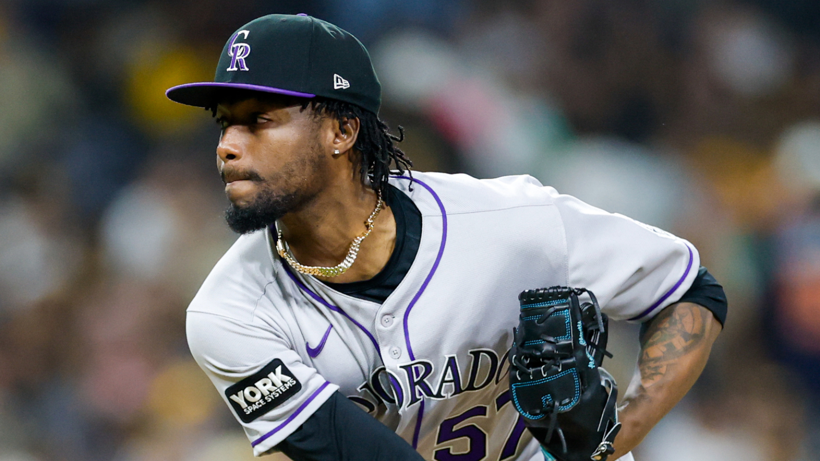 Yankees add intriguing bullpen option in trade with Rockies