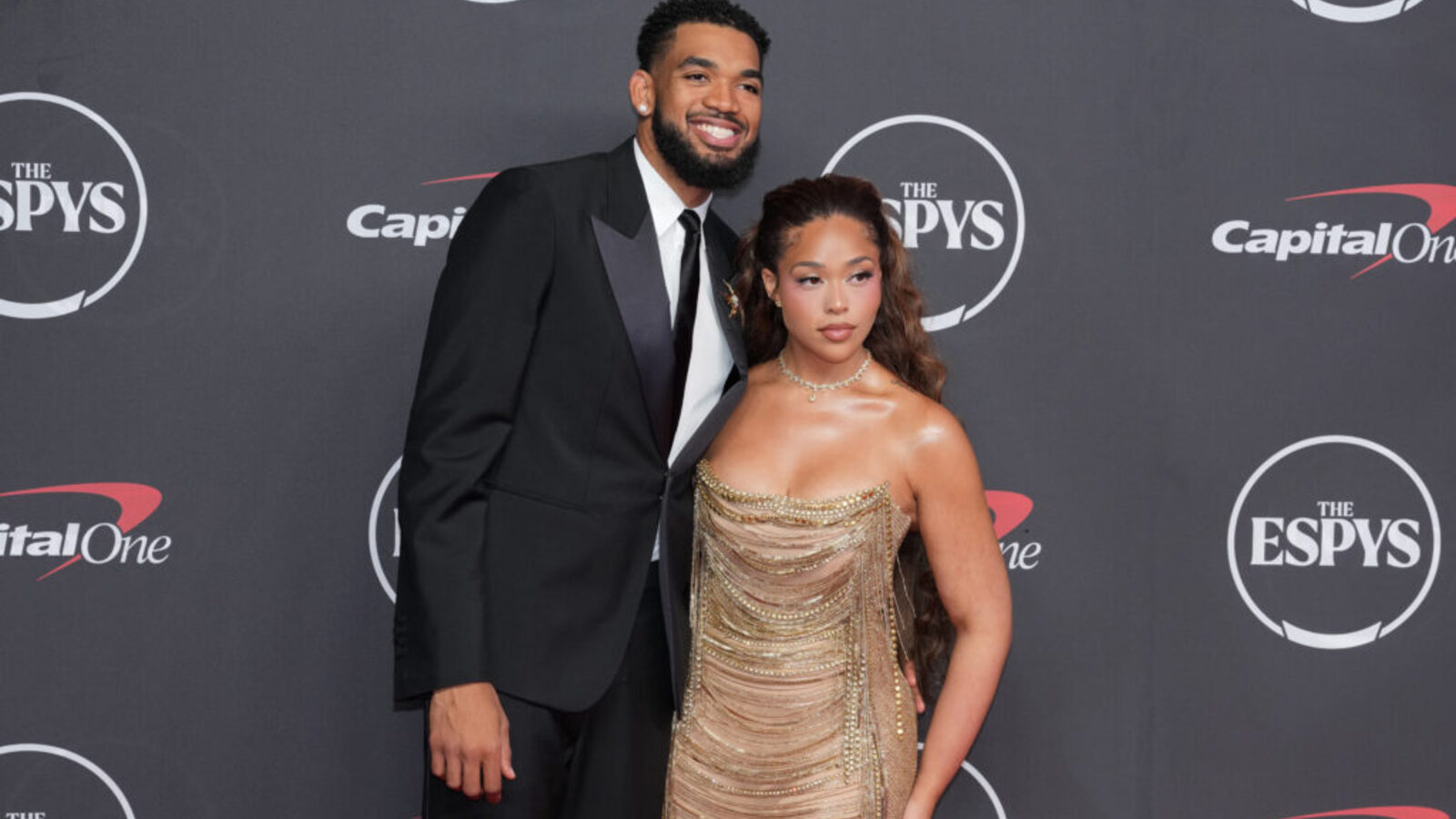 Karl-Anthony Towns & Jordyn Woods Won Halloween With Their Insane ‘Game Of Thrones’ Costumes
