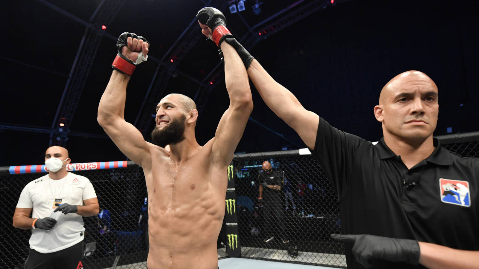 Khamzat Chimaev withdraws from fight vs. Leon Edwards? | Yardbarker