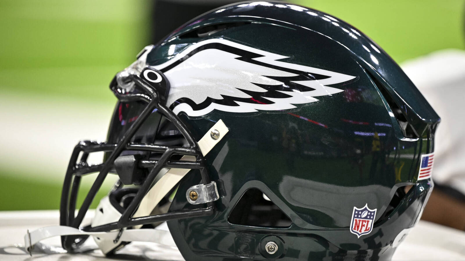 eagles new helmet 2021
