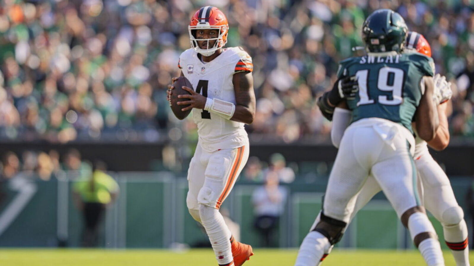 Andrew Whitworth Questions Browns' Decision on Deshaun Watson as Starting QB