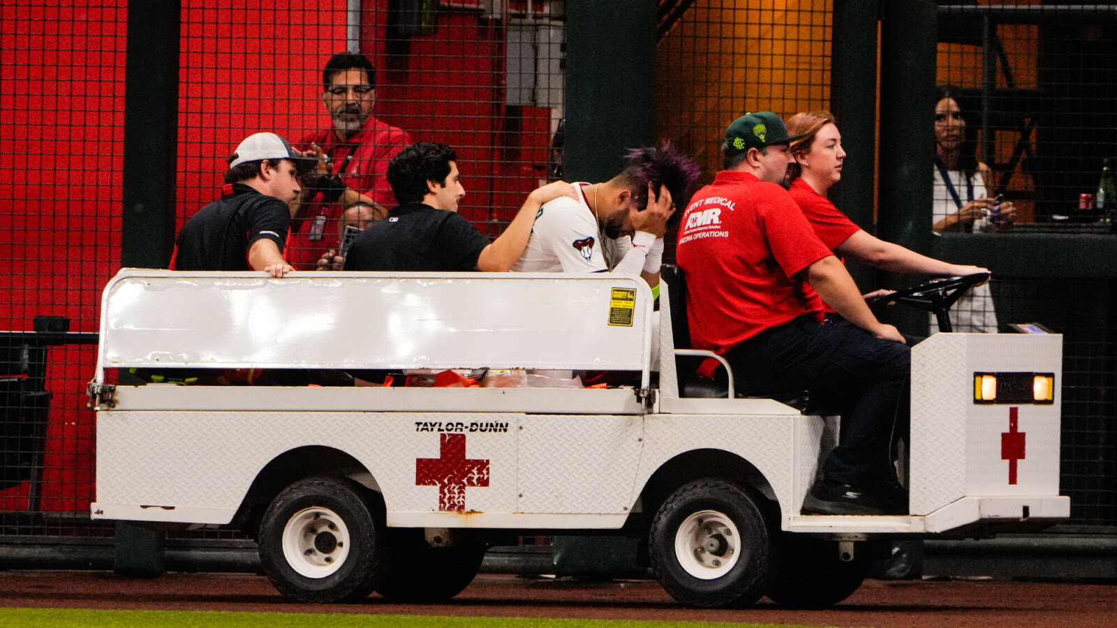 https://www.yardbarker.com/media/4/4/44d8902065c39c1695b144b353caddd0daf43829/thumb_16x9/key-diamondbacks-outfielder-diagnosed-torn-acl.jpg?v=1