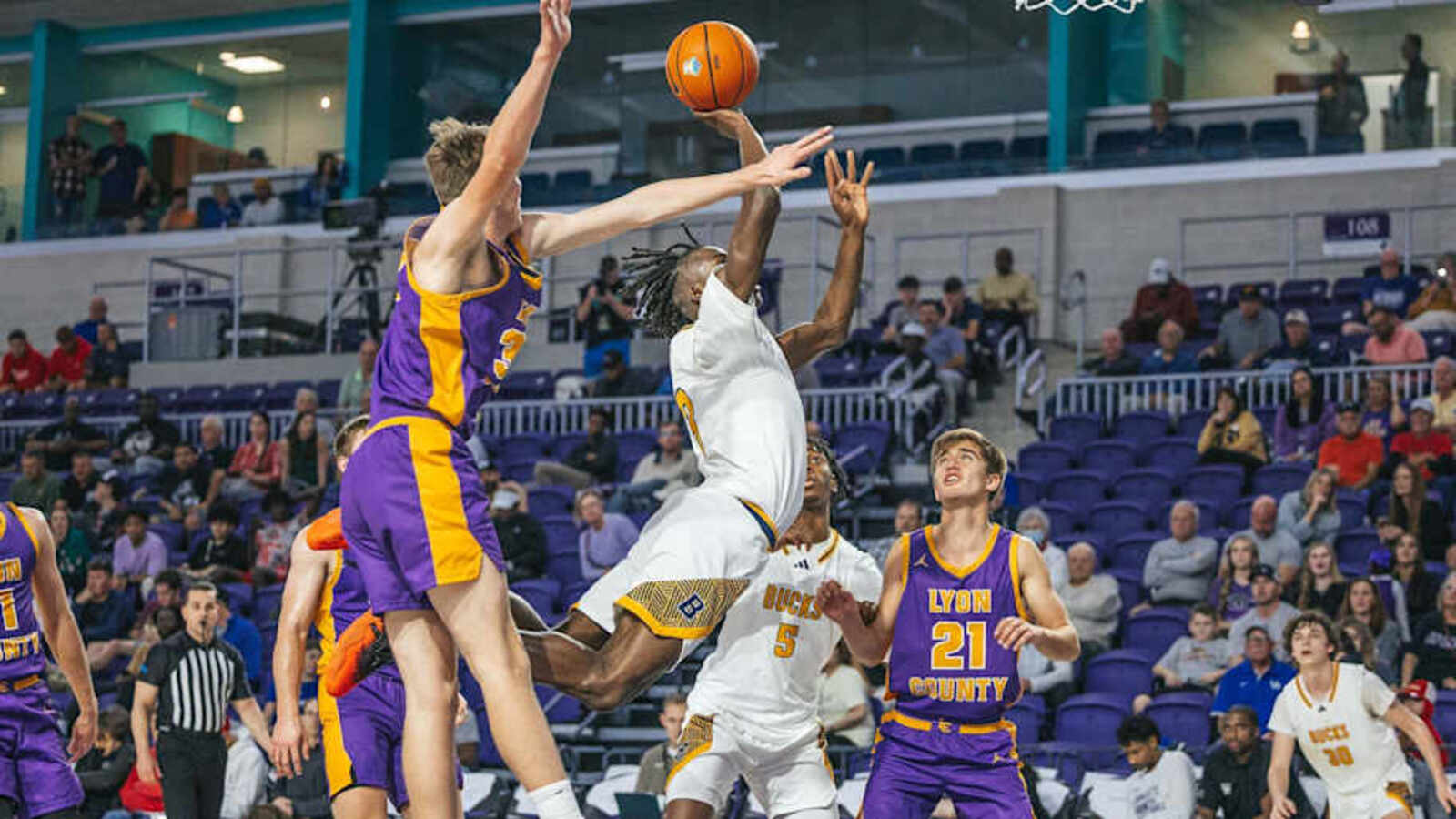 Kansas Basketball and 2026 5-Star Phenom Planning Official Visit
