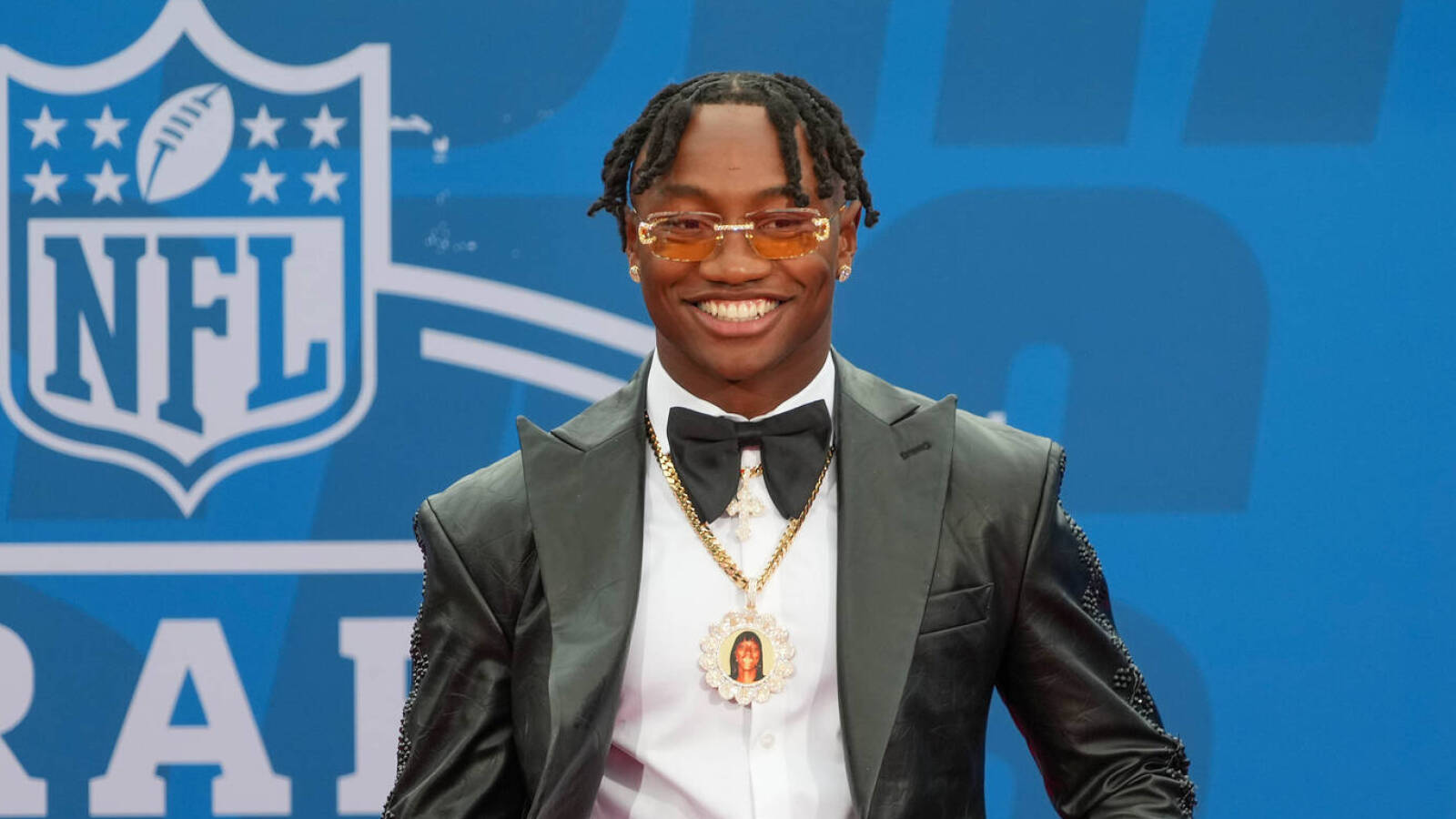 Surprising name emerges as Ravens’ best WR at training camp Yardbarker