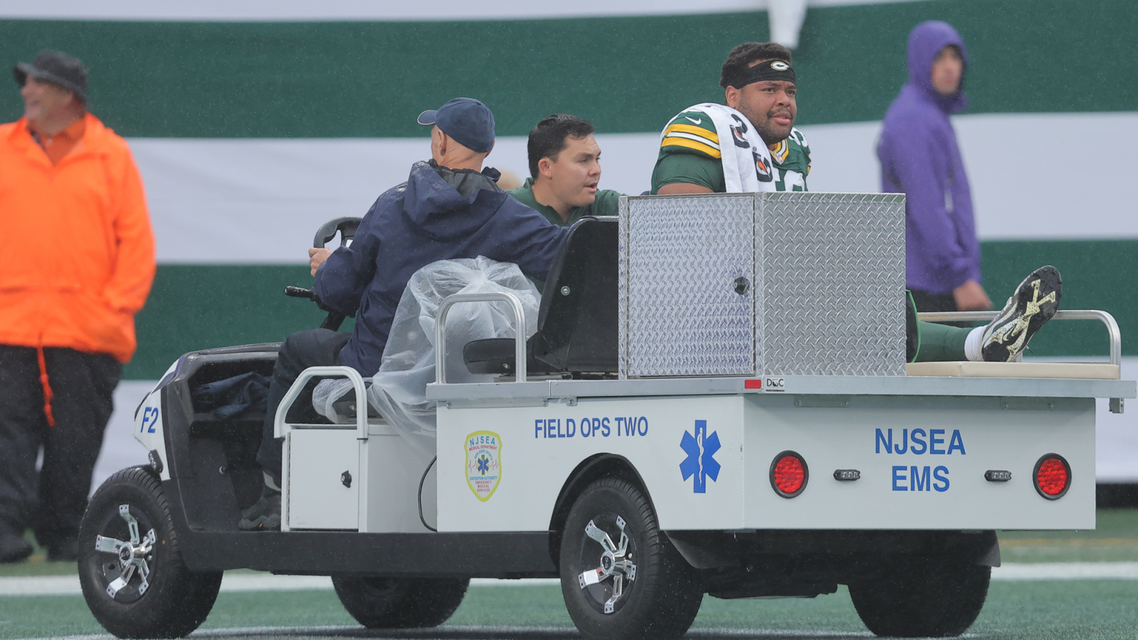 https://www.yardbarker.com/media/4/5/45beb4bf9e8471275bd0a3136b1d0176e11a60ae/thumb_16x9/packers-offensive-line-takes-another-hit-bako.jpg?v=1